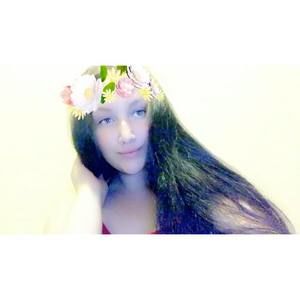 Meet your Posher, Halie